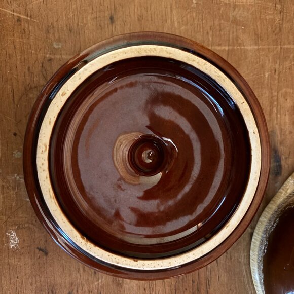 Drip Glaze Bean Pot w/Crocks - Picture 4 of 7